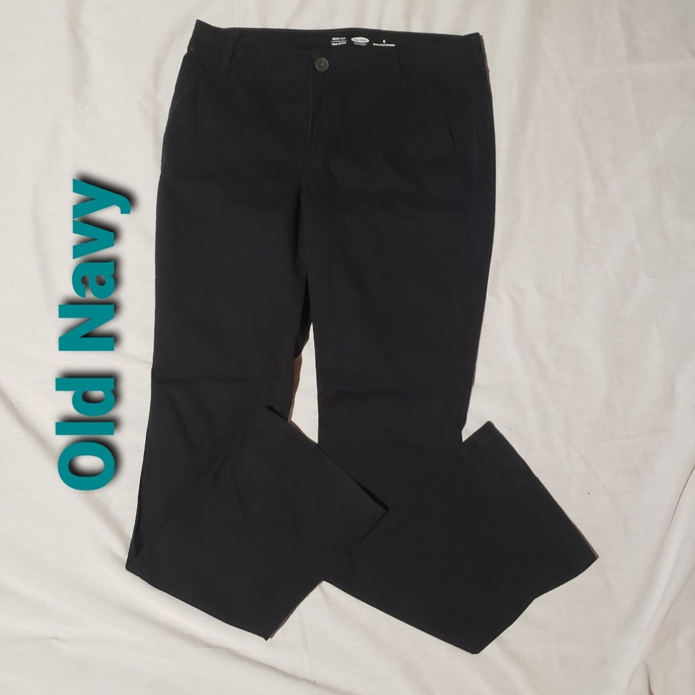 🍓3/$20 Old Navy Black pants boot cut